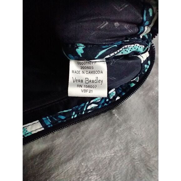 Vera Bradley Straw Wristlet  - Picture 5 of 6